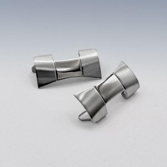 Pair Genuine INVICTA Pro Diver Stainless Steel 22mm Watch Band Curved End Links - Picture 1 of 1